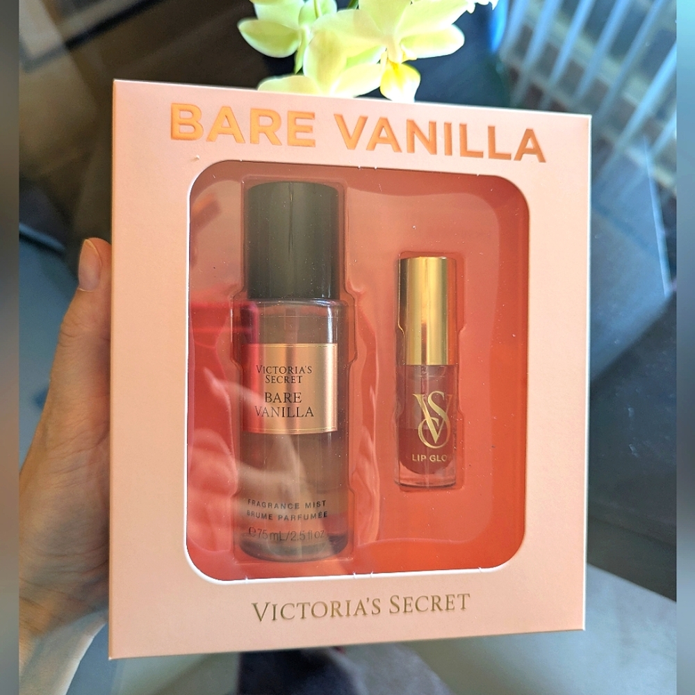 Victoria's Secret Set - Picture 2 of 12